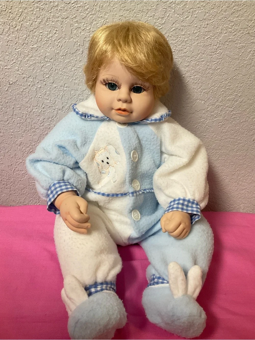 Vintage Heritage Mint Ltd. Porcelain And Cloth Girl Baby Doll 2000
